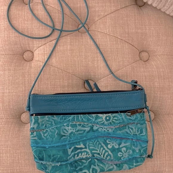 Three Full Outfit Bundle (everything included!) ☀️ - Picture 7 of 12